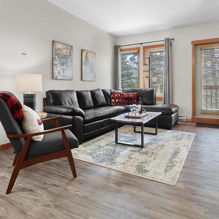 קאנמור Newly Renovated Grizzly Lodge, Spacious 3Br 2Ba With Open Pool, Hot Tub מראה חיצוני תמונה