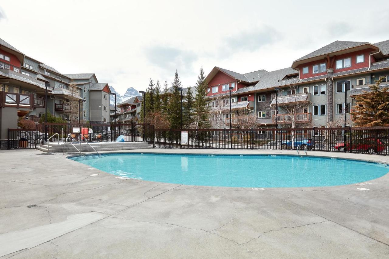 קאנמור Newly Renovated Grizzly Lodge, Spacious 3Br 2Ba With Open Pool, Hot Tub מראה חיצוני תמונה