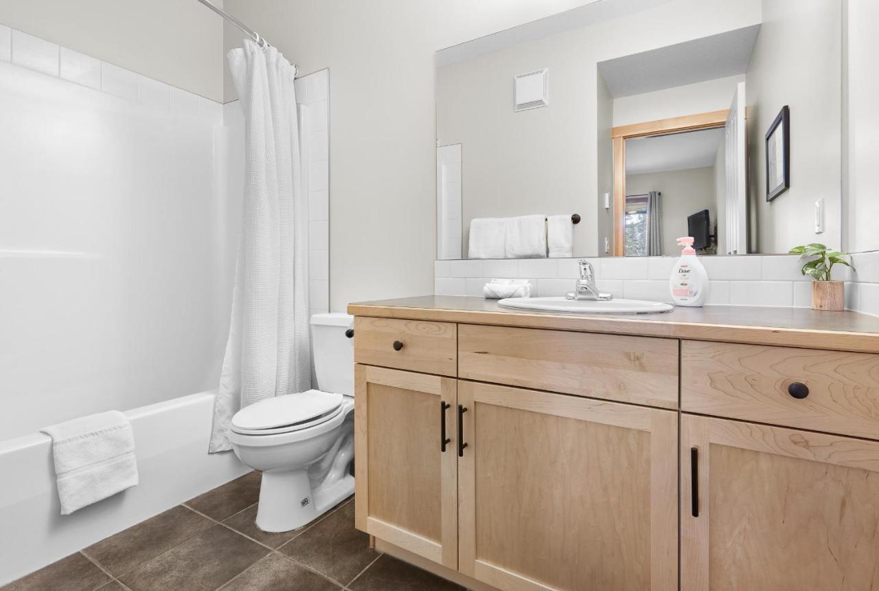 קאנמור Newly Renovated Grizzly Lodge, Spacious 3Br 2Ba With Open Pool, Hot Tub מראה חיצוני תמונה