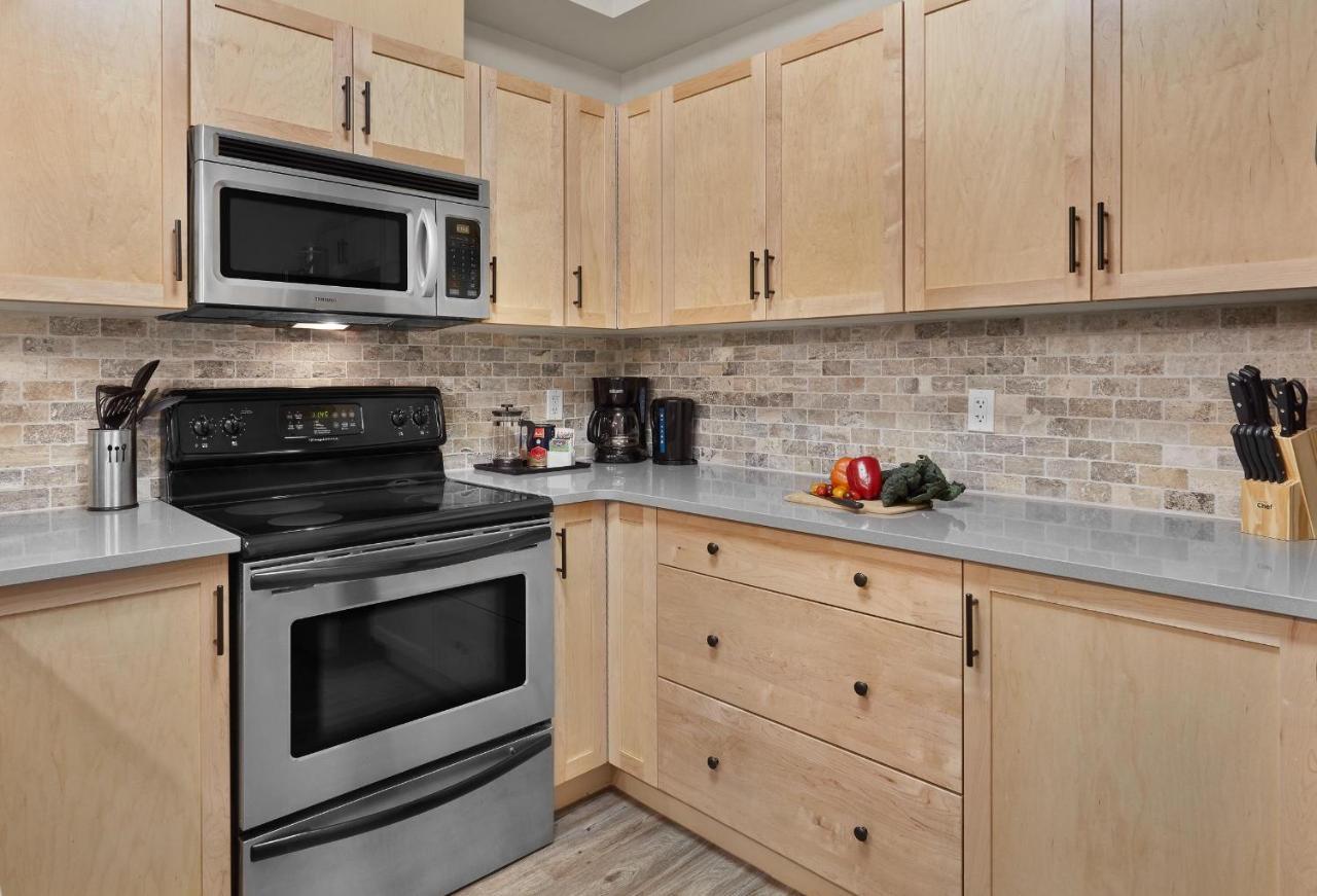 קאנמור Newly Renovated Grizzly Lodge, Spacious 3Br 2Ba With Open Pool, Hot Tub מראה חיצוני תמונה